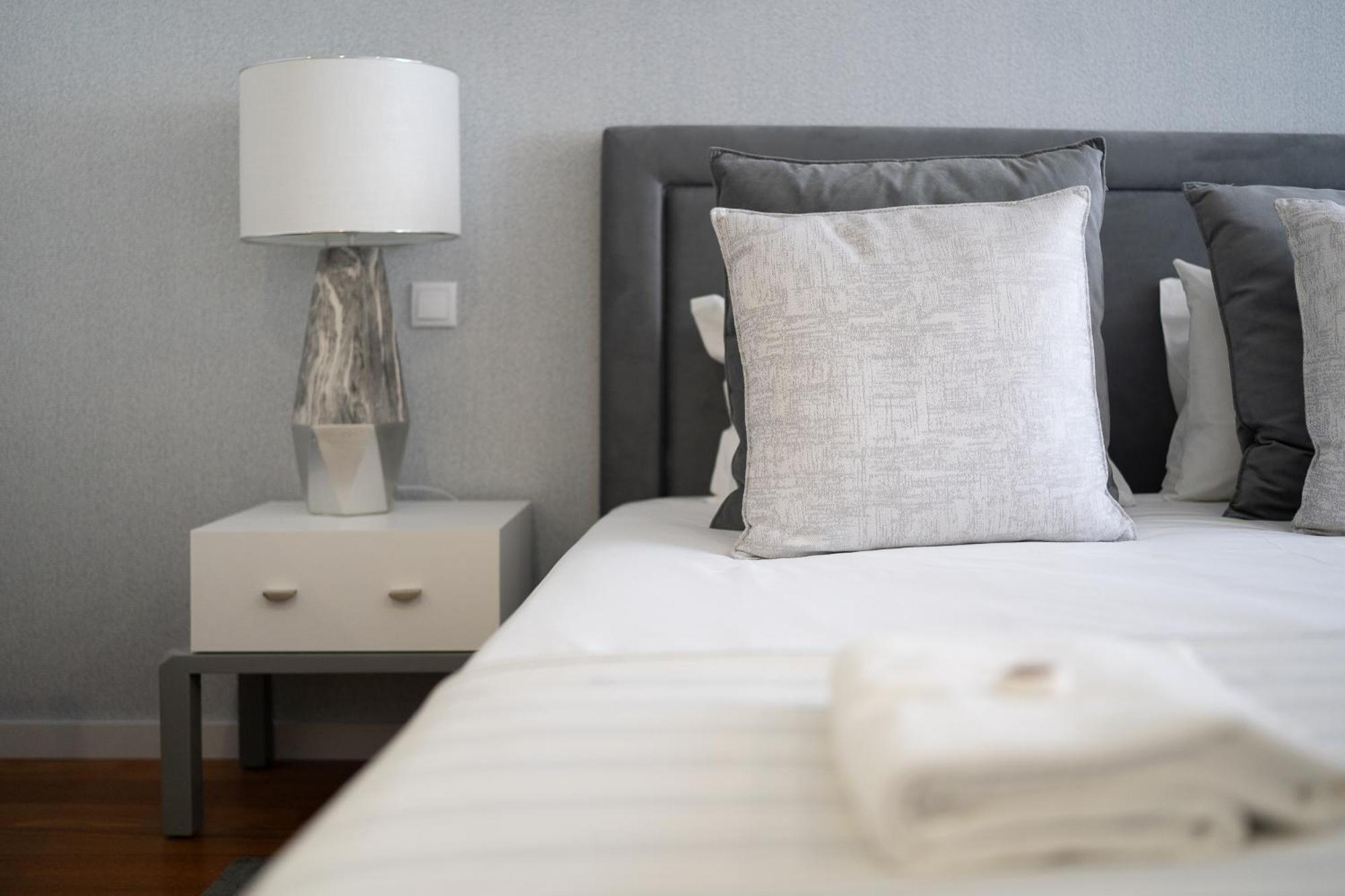 Porto & Douro Vista Apartments By Inviting Valbom  Extérieur photo