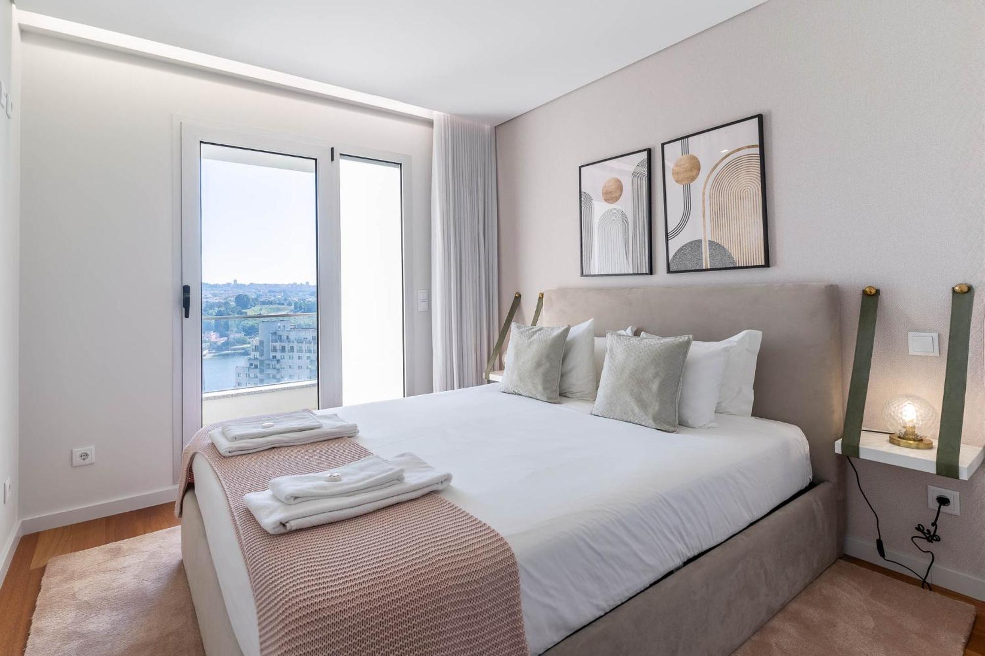 Porto & Douro Vista Apartments By Inviting Valbom  Extérieur photo