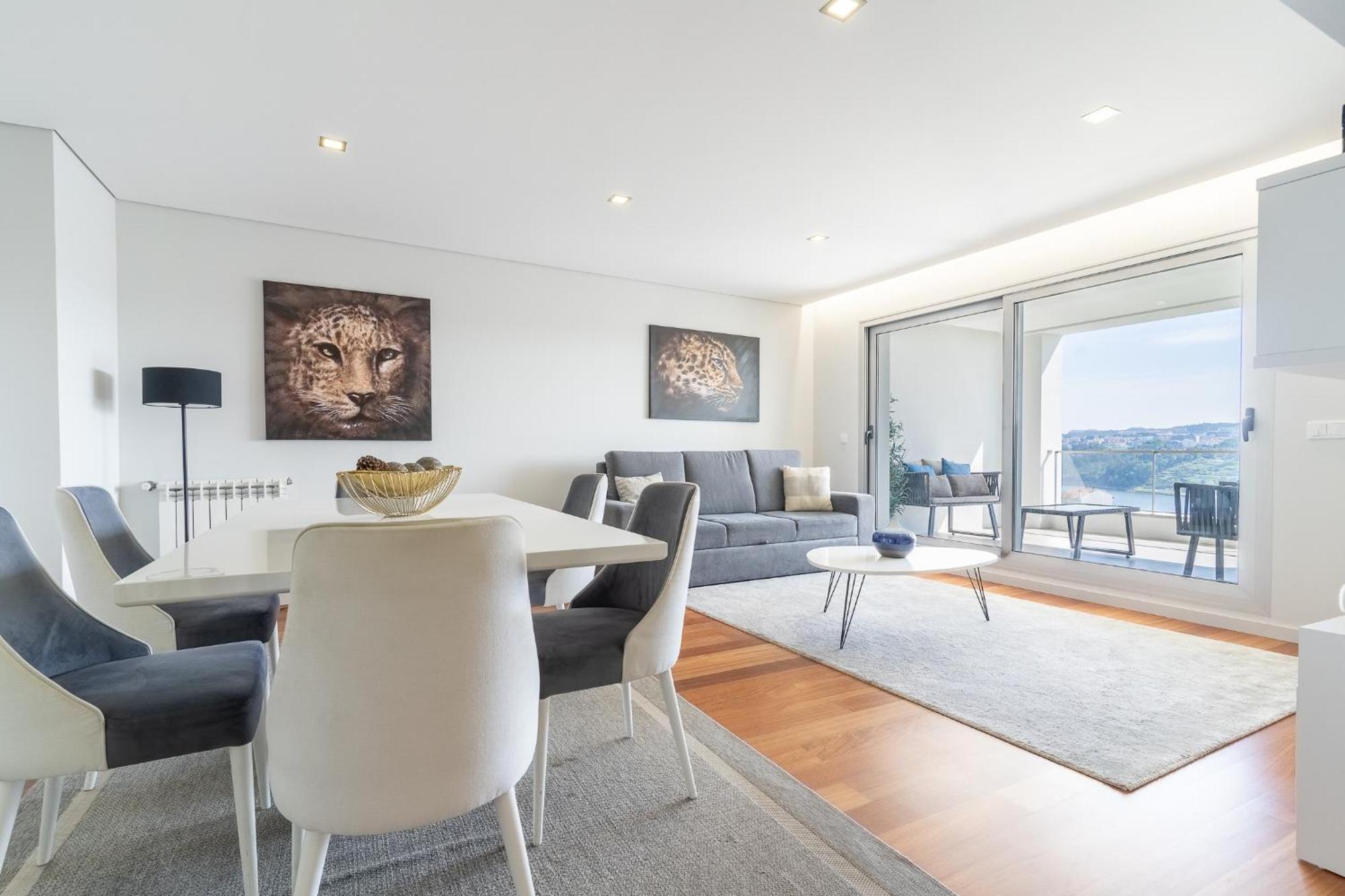 Porto & Douro Vista Apartments By Inviting Valbom  Extérieur photo