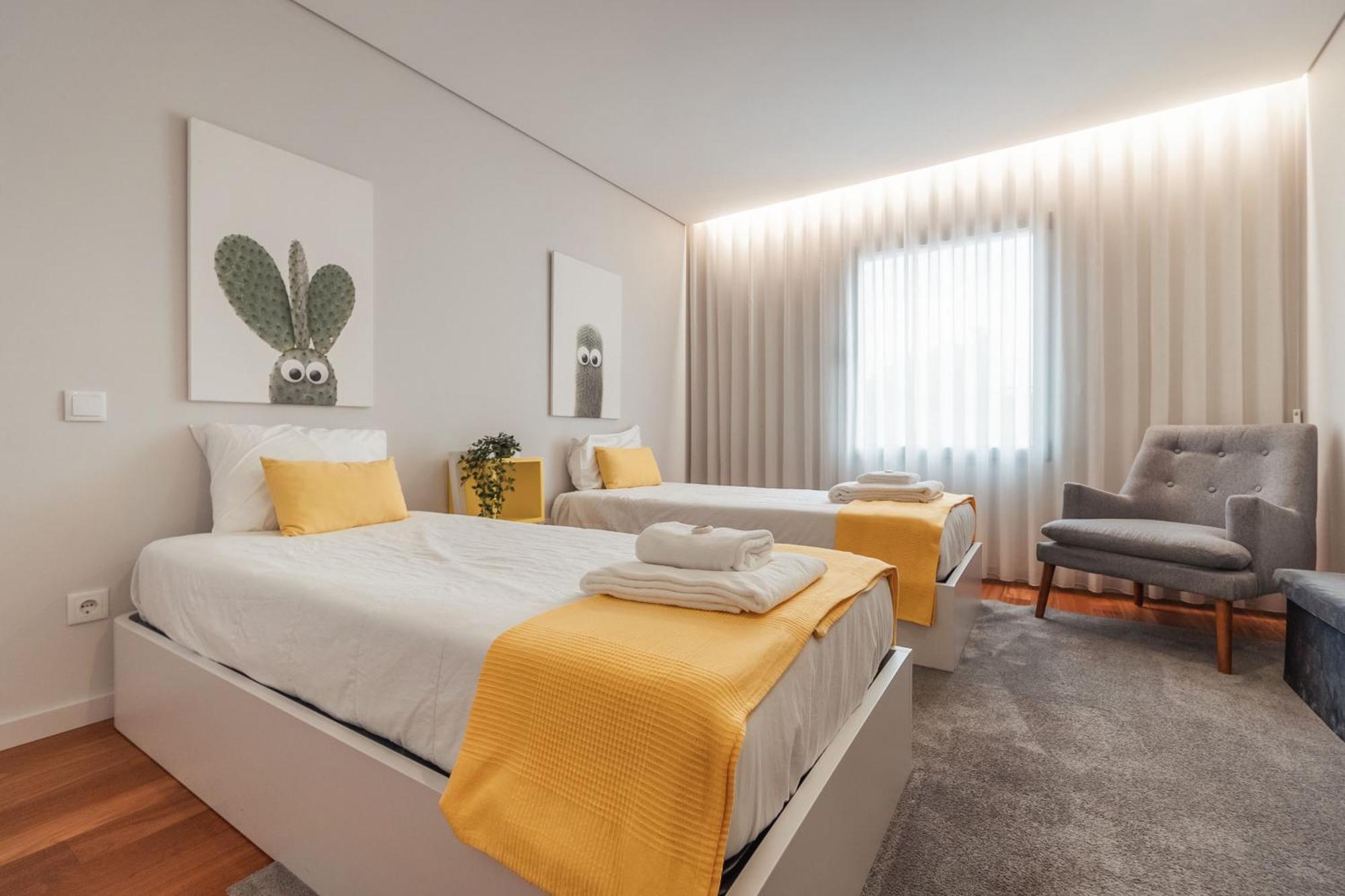 Porto & Douro Vista Apartments By Inviting Valbom  Extérieur photo