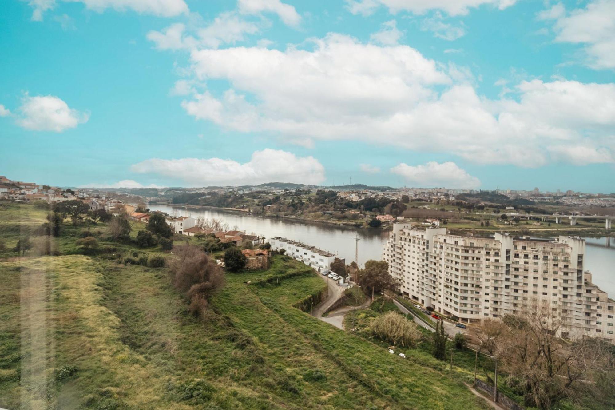 Porto & Douro Vista Apartments By Inviting Valbom  Extérieur photo